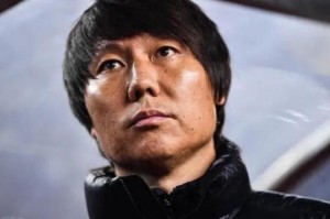 开云app下载-李铁执教路：收买对手两度冲超 行贿成为国足主帅