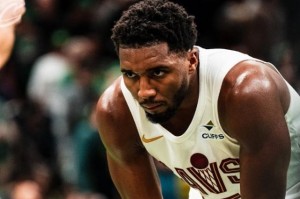 绿军击碎骑士15胜不败金身 加兰被爆成攻防黑洞