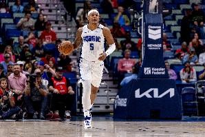 开云app下载-三月罚球命中率84.1%！班凯罗：全明星期间我每天练习200个罚球